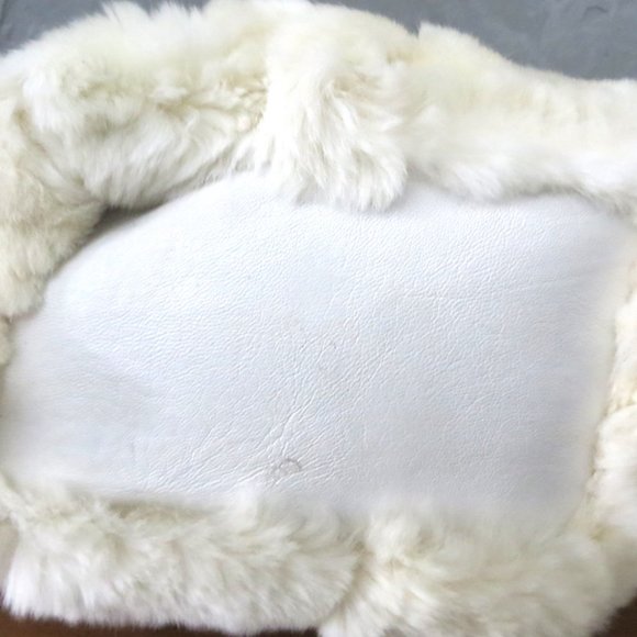 Paola by P.d.L White Rabbit Fur Purse with Leather Trim Evening or Girls - Picture 2 of 5
